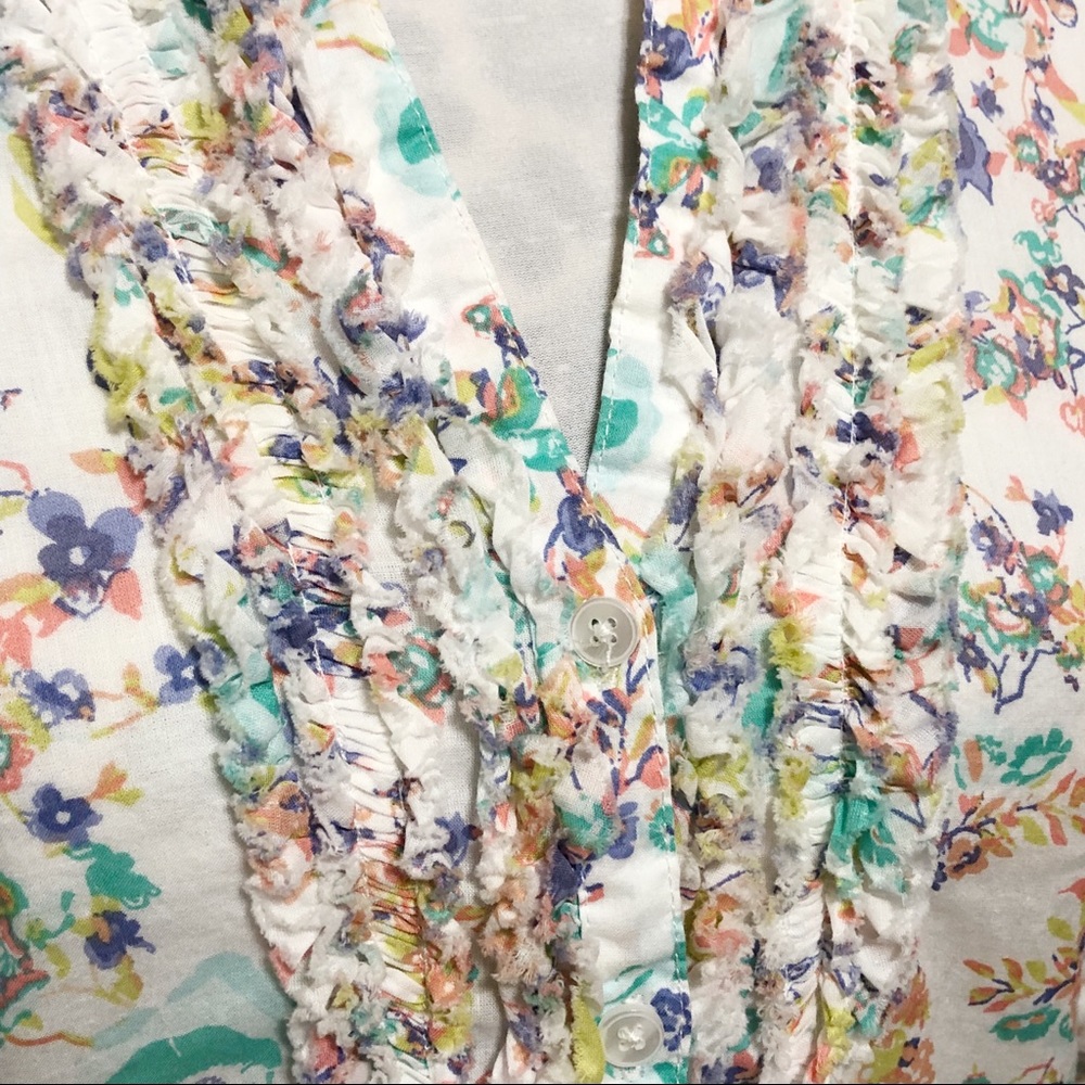 Lauren Conrad Floral Roll Tab Blouse - Picture 4 of 8
